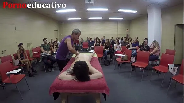 Assista ao total de Class # 1 of erotic anal massage vídeos