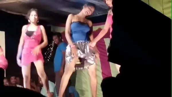 شاهد telugu nude sexy dance(lanjelu) HIGH إجمالي مقاطع الفيديو