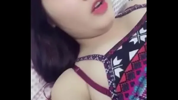 Guarda Nguyen Thi Linh # 2 video in totale