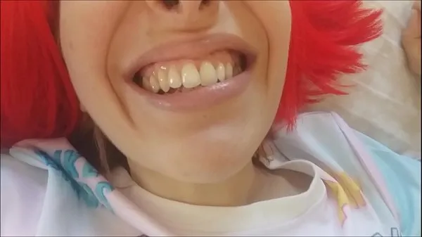 총 Chantal lets you explore her mouth: teeth, saliva, gums and tongue .. would you like to go in 개의 비디오를 시청하십시오