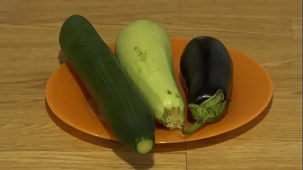 Összesen Organic anal masturbation with wide vegetables, extreme inserts in a juicy ass and a gaping hole videó