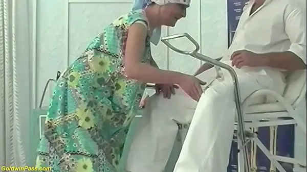 شاهد hairy 92 years old granny rough fisted by a doctor إجمالي مقاطع الفيديو