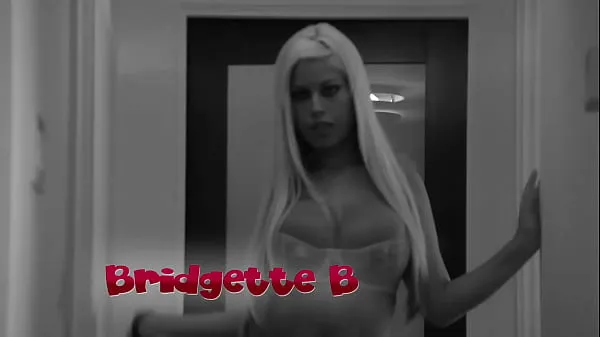 Titta på totalt Bridgette B. Boobs and Ass Babe Slutty Pornstar ass fucked by Manuel Ferrara in an anal Teaser videor