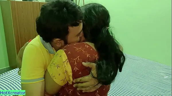 Посмотреть всего видео: Горячая бхабхи впервые занимается сексом с умным Деваром! бхабхи секс