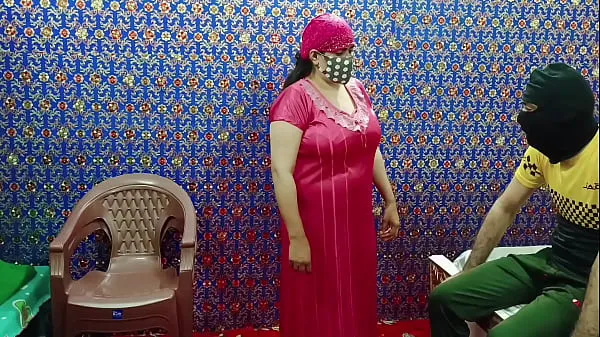 Assista ao total de Quente Hindi Senhora Fodida Duramente Por seu Alfaiate vídeos